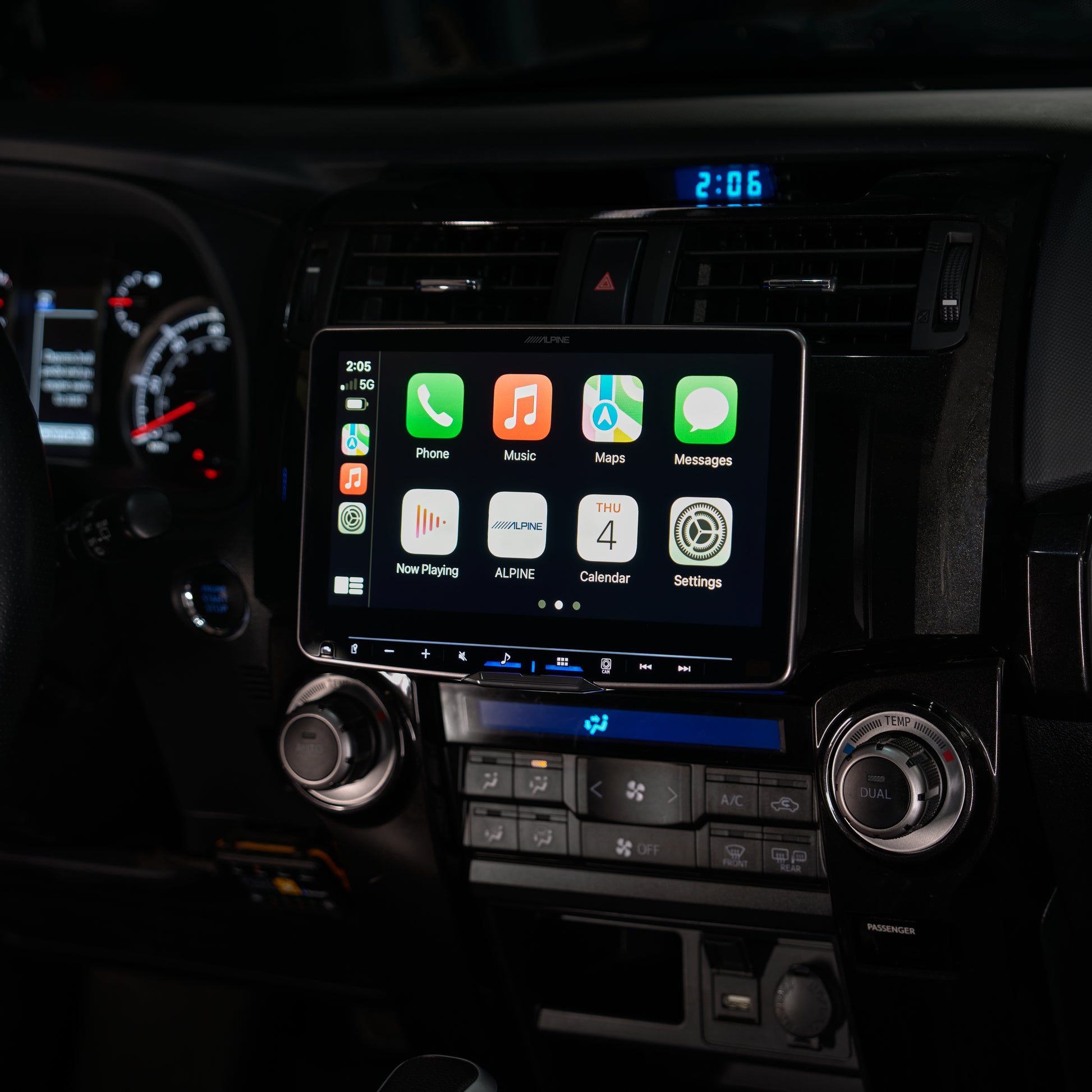 Alpine iLX-F509 Plug & Play Bundle | '14 - '23 4Runner