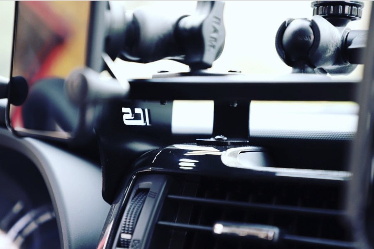 ICS Fab Toyota 4Runner Dash Mount | '10 - '24 4Runner