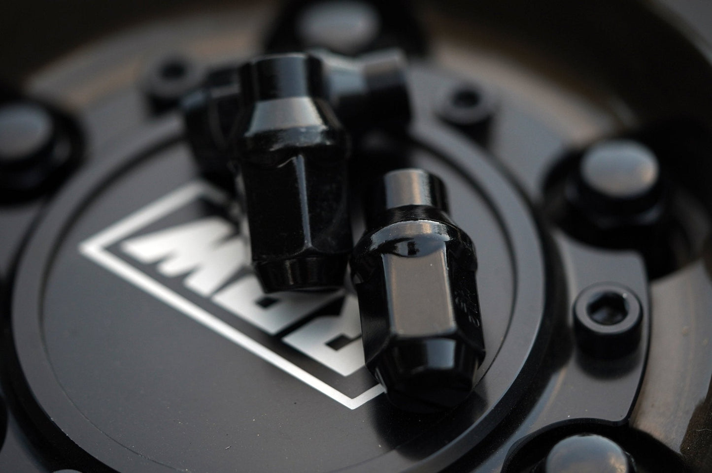RRW Hex Closed End Lug Nuts (14x1.5 ET) | Tundra, 4G Tacoma, 6G 4Runner