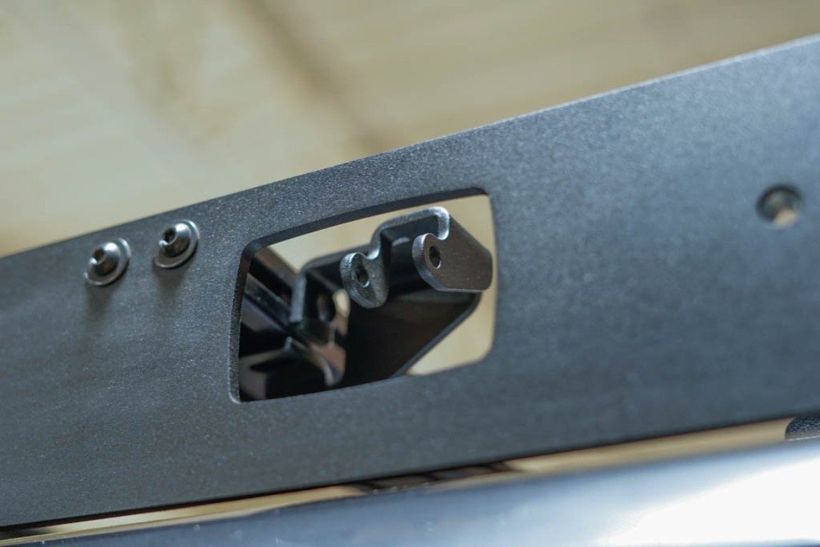 Cali Raised 360 Pod Mounts for Premium Roof Rack