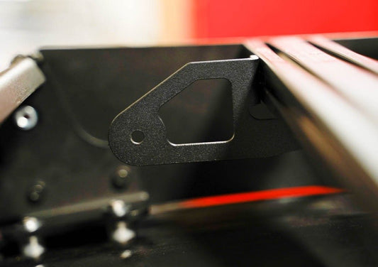 Cali Raised 42" LED Mounts for Premium Roof Rack