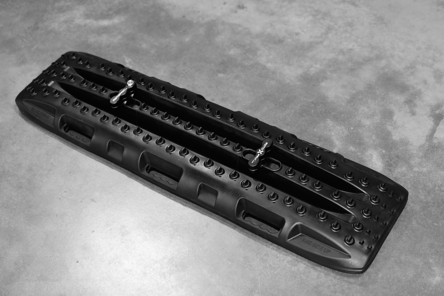 RototraX Traction Boards - Black