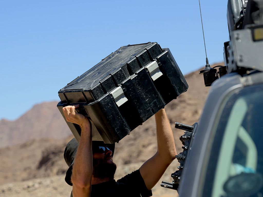 Front Runner Outfitters | Wolf Pack Pro Hi-Lid Kit