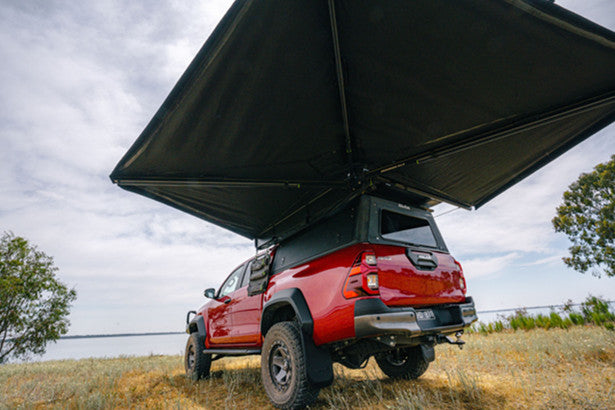 Ironman 4x4 DeltaWing 270º Freestanding Awning