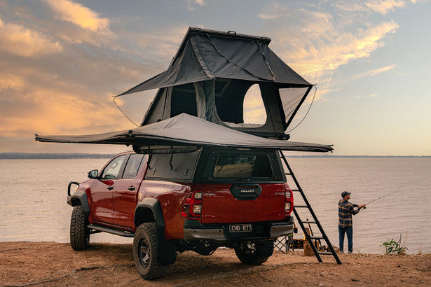 Ironman 4x4 DeltaWing 270º Freestanding Awning