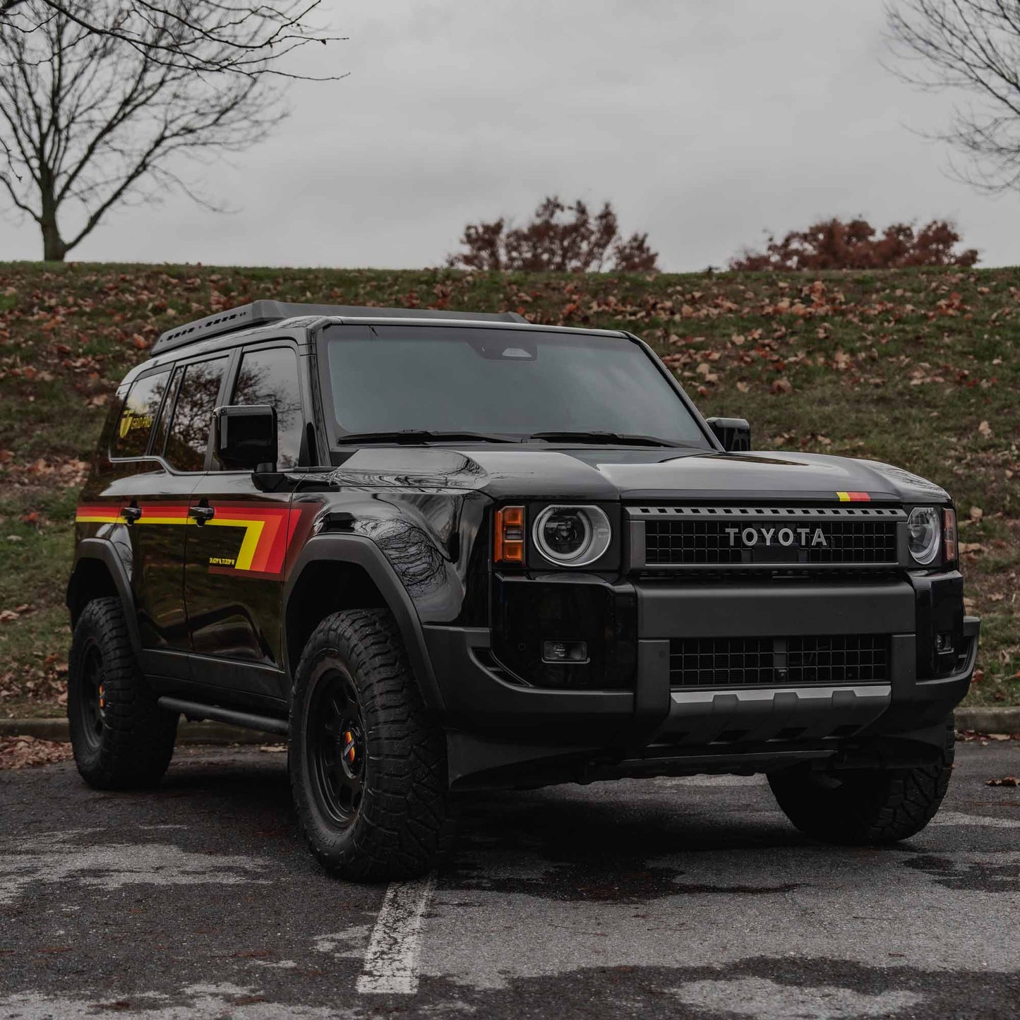 Vinyl Fox Grille Vinyl Stripe | 2024+ Land Cruiser