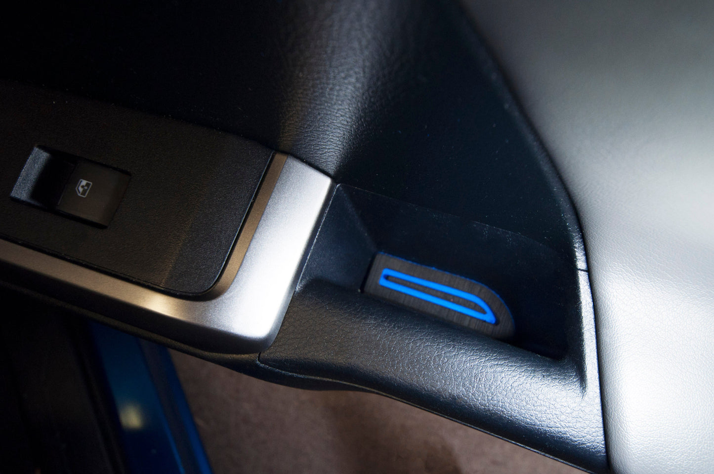 Tufskinz Side Door Pocket Cup Holder Inserts | '16 - '23 Tacoma