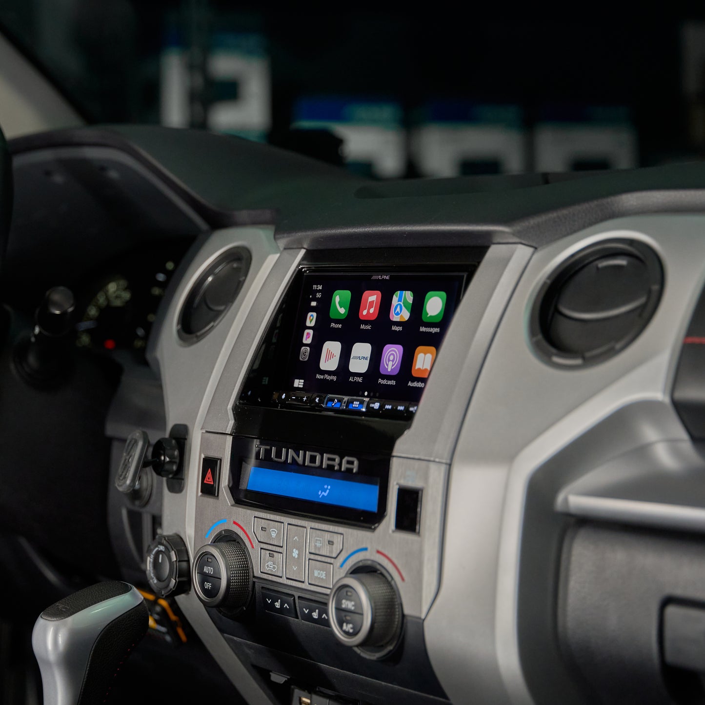 Alpine iLX-507 Plug & Play Bundle | '14 - '21 Tundra