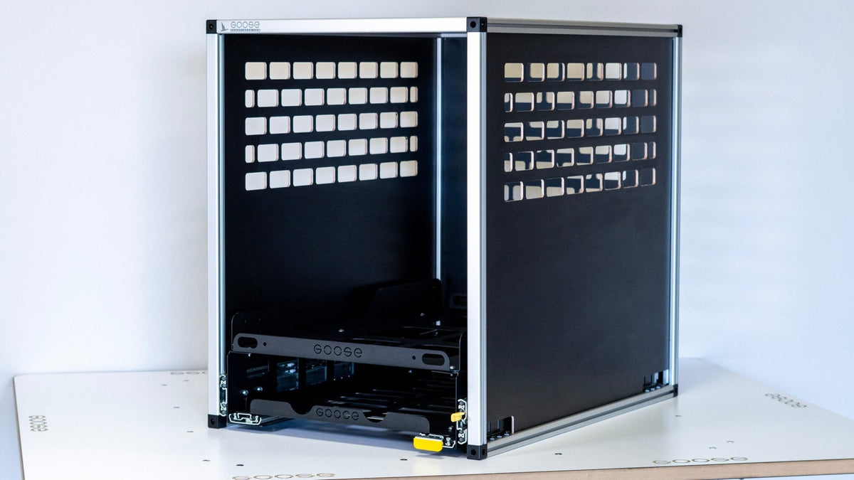 Goose Gear CampKitchen 2.4 | 31-1/2-in Deep Module