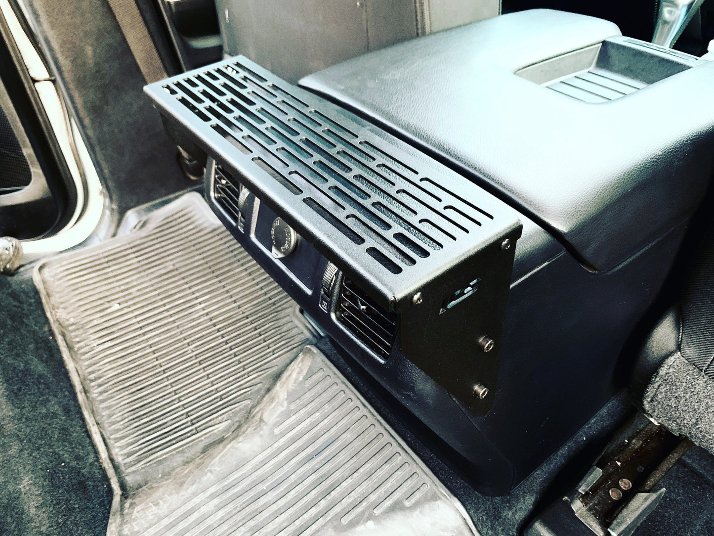 ICS Fab Toyota Tundra Rear AMPS Panel | '14 - '21 Tundra
