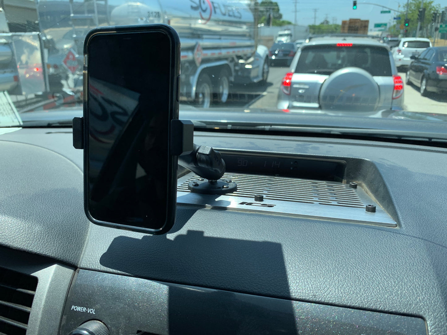 ICS Fab Toyota Sequoia Dash Mount | '08 - '17 Sequoia