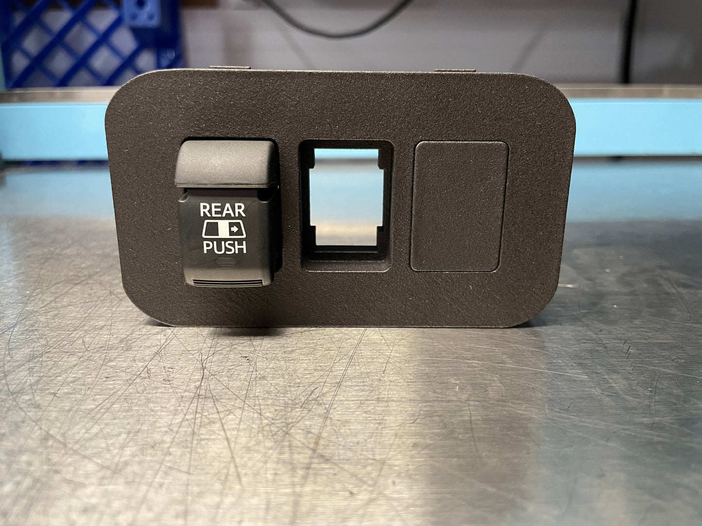 Modular Insert for 3 Short Switches | '16 - '23 Tacoma