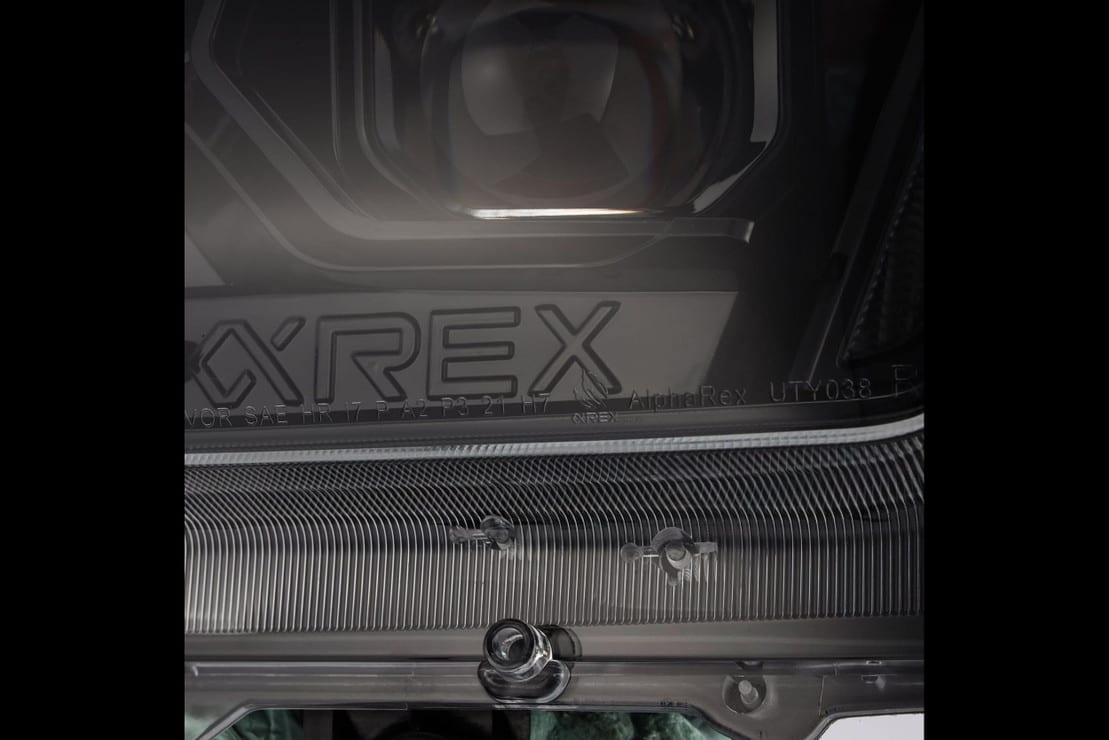 AlphaRex PRO-Series Halogen Headlights | '10 - '13 4Runner
