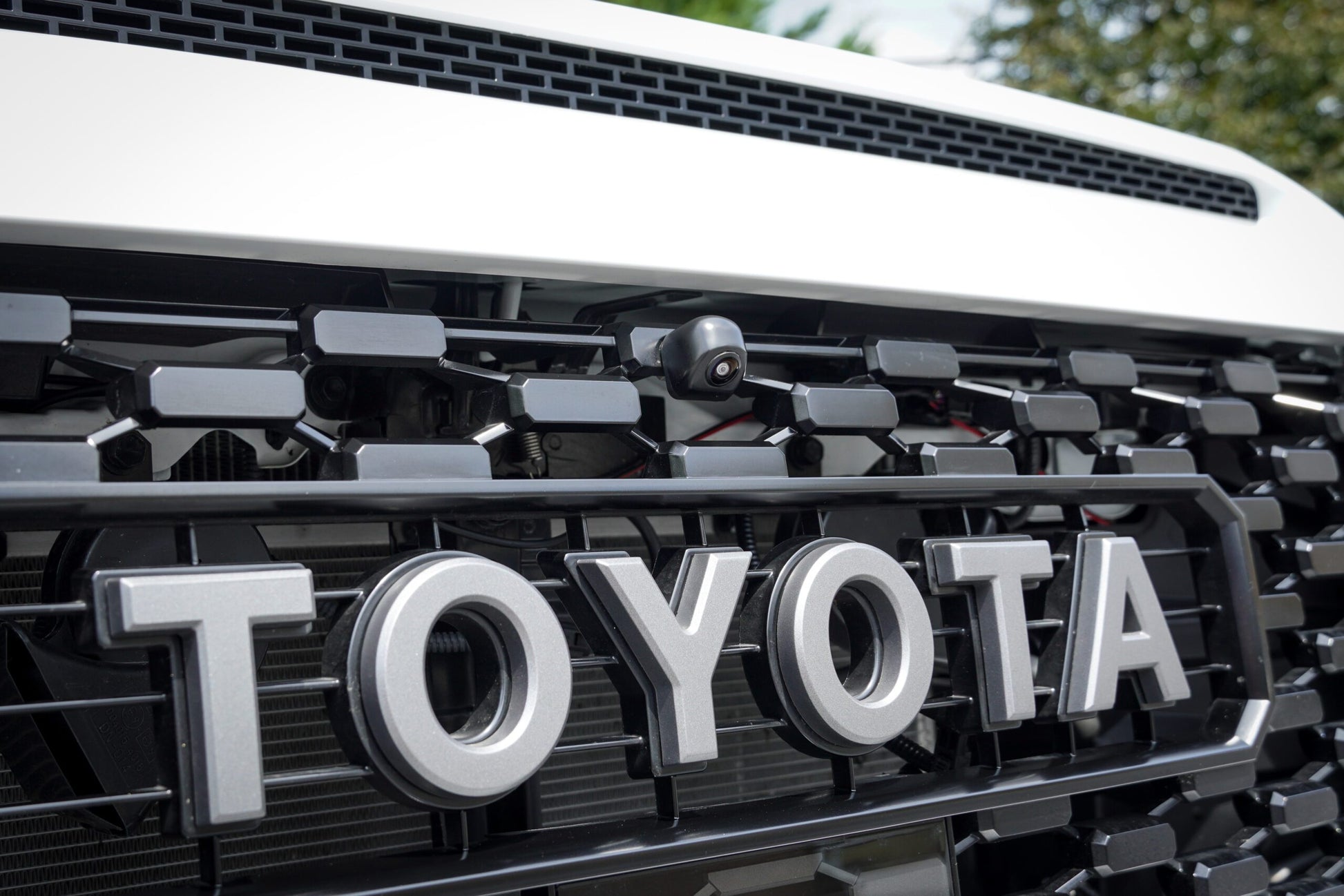 Anytime Backup & New Front Camera Kit - Tundra