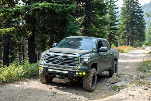 4 Tips for Better Off-Road Driving Performance