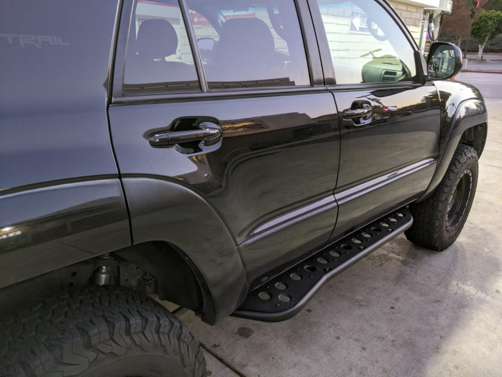 Cali Raised Step Edition Bolt On Rock Sliders | '03 - '09 4Runner