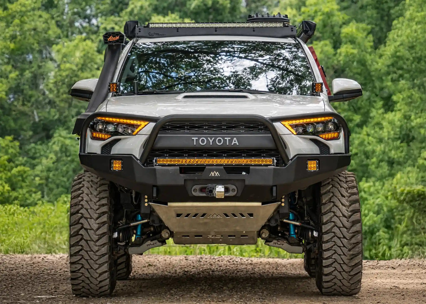Toyota 4Runner 5th Gen (2010-2024) Hi-Lite Overland Front Bumper [Bull Bar]
