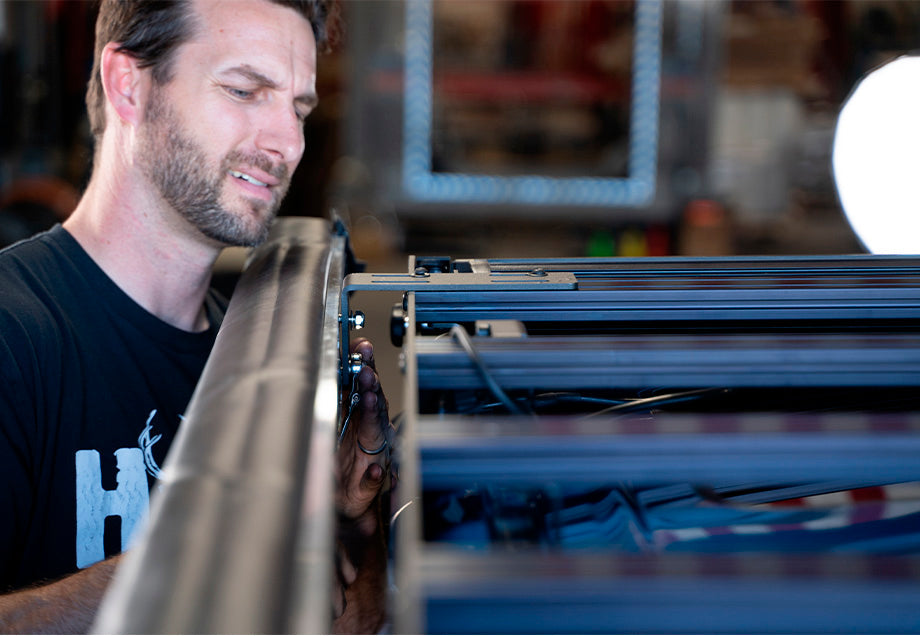 Cali Raised Roof Rack Awning Mounts