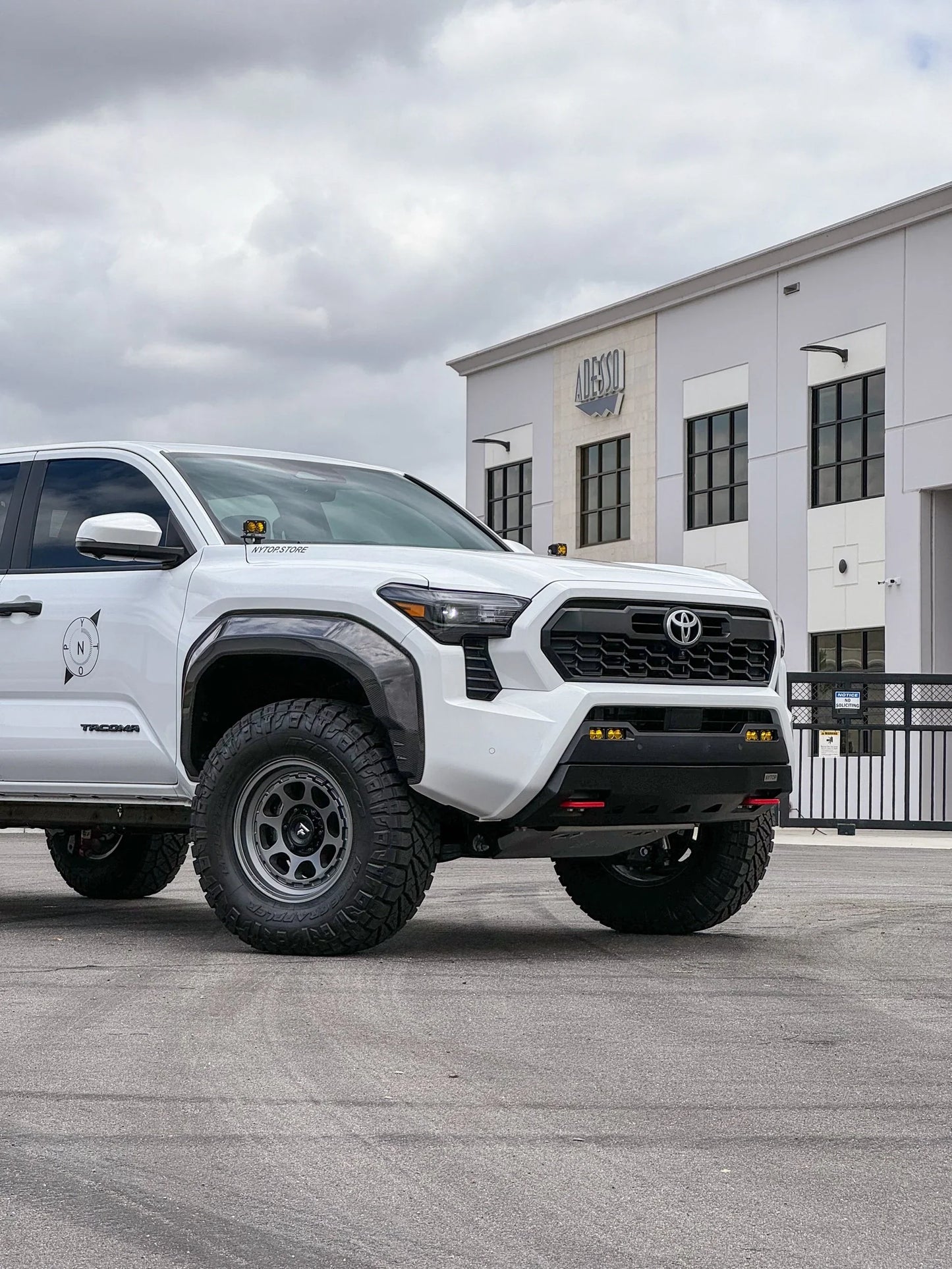 Toyota Tacoma Fender Flare Kit | '24+ Tacoma