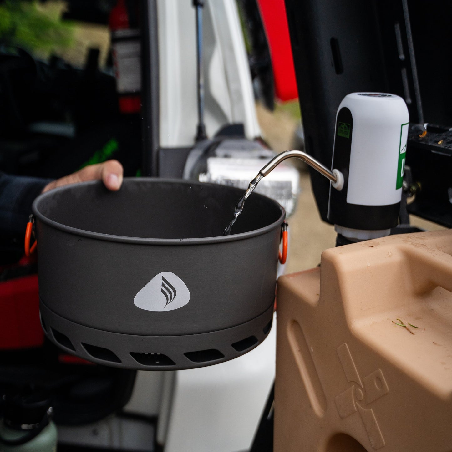 R.P. Adapter Kit & Overland Water Pump