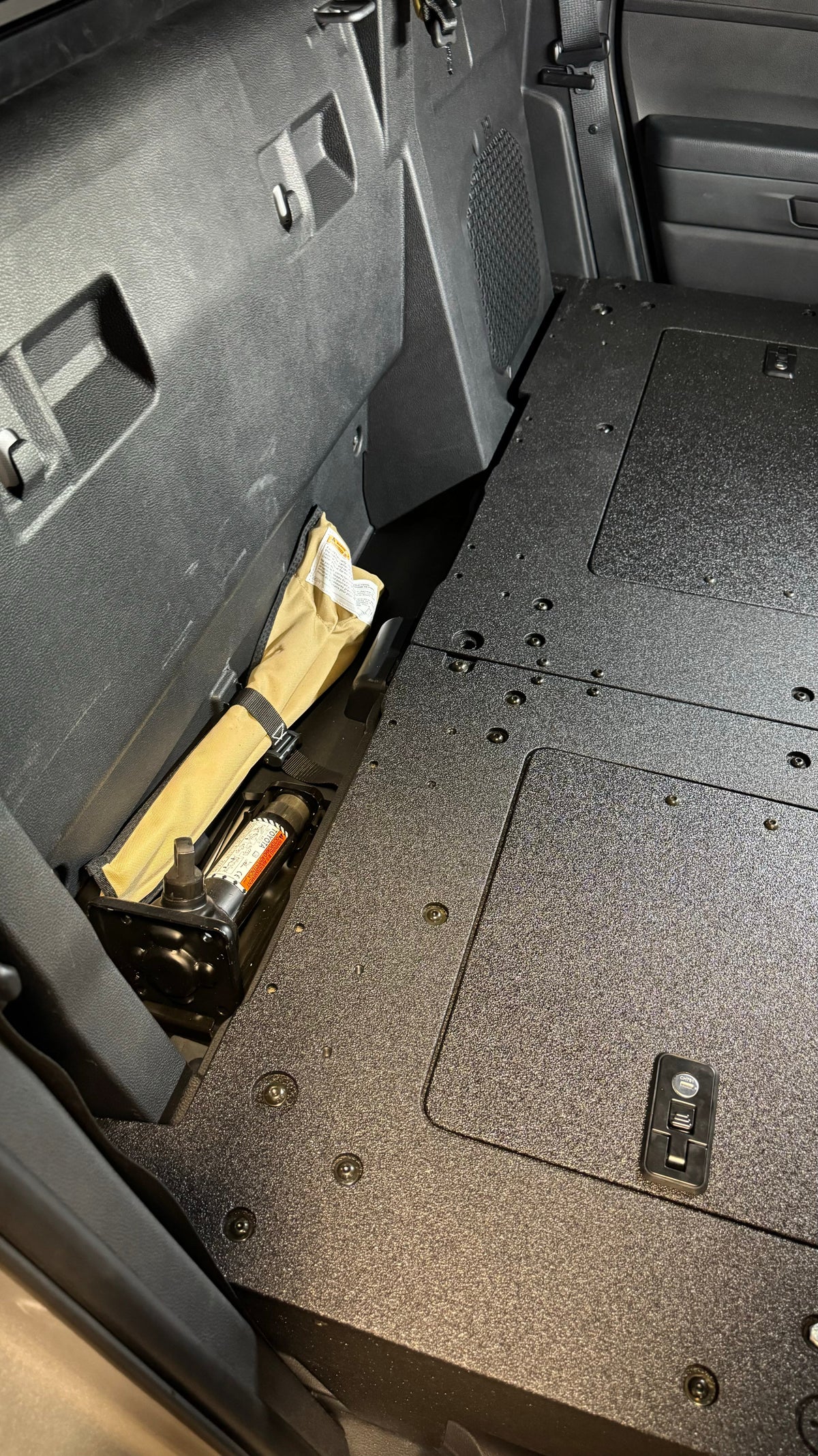 Goose Gear Non-Hybrid Double Cab Seat Delete | 2024+ Tacoma
