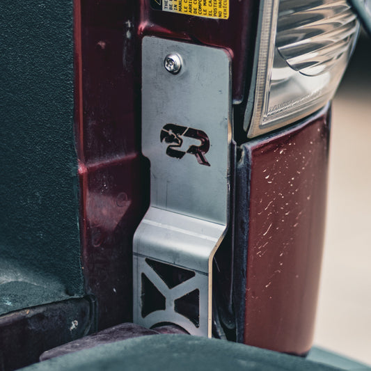 Cali Raised Tailgate Theft Protector | '07 - '13 Tundra