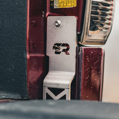 Cali Raised Tailgate Theft Protector | '07 - '13 Tundra