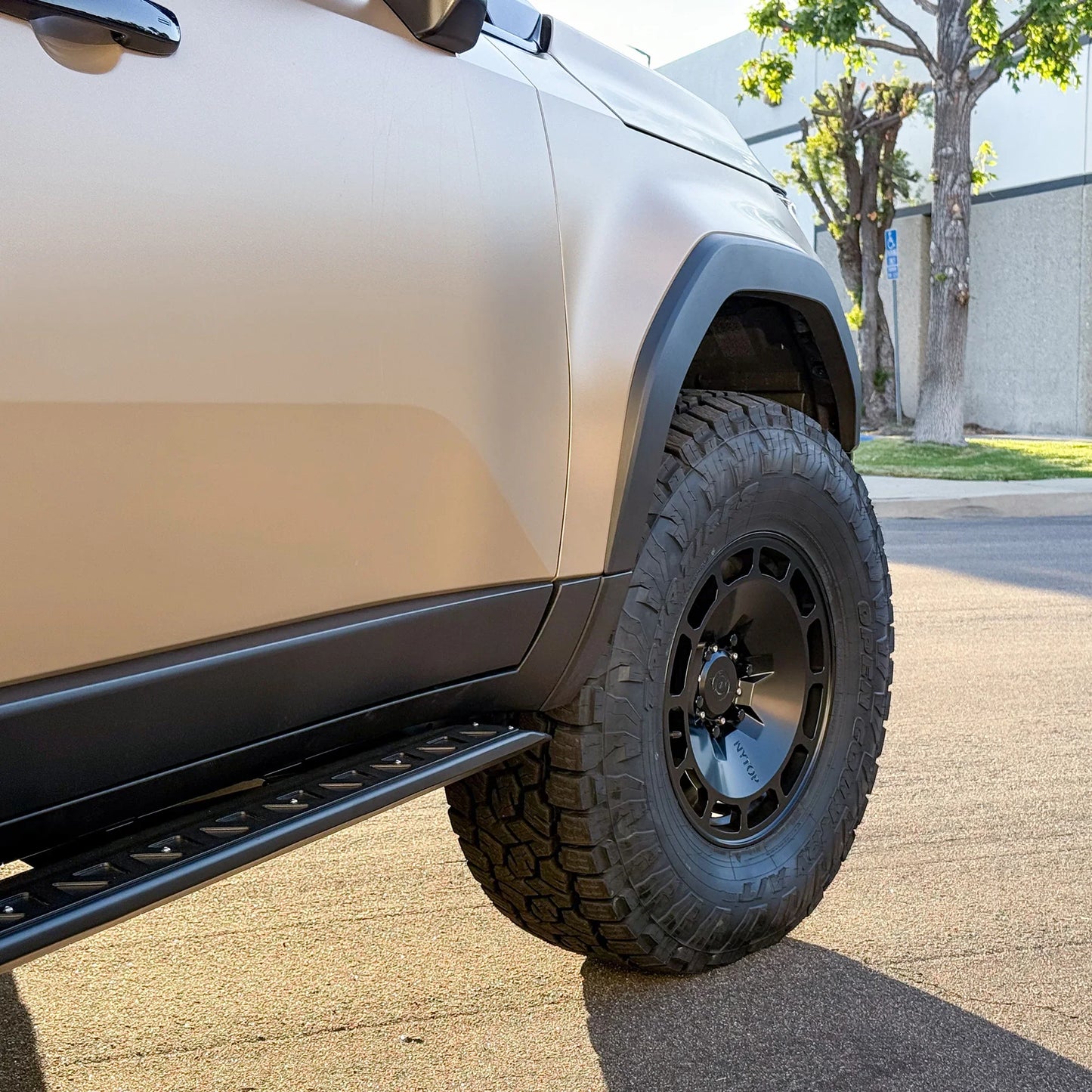 Toyota Land Cruiser/Lexus GX550 Rock Sliders | '24+ Land Cruiser