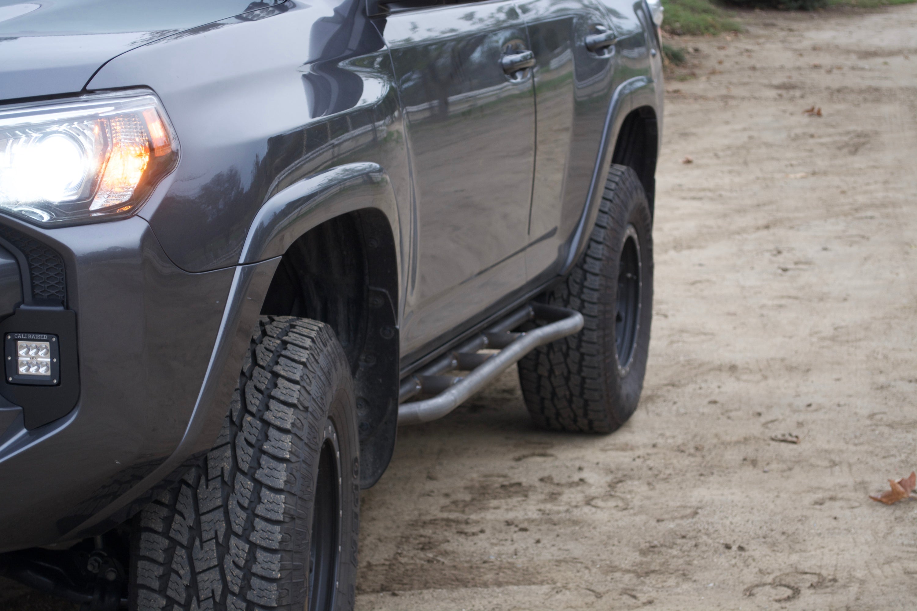 Cali Raised Step Edition Bolt On Rock Sliders | '10 - '24 4Runner ...