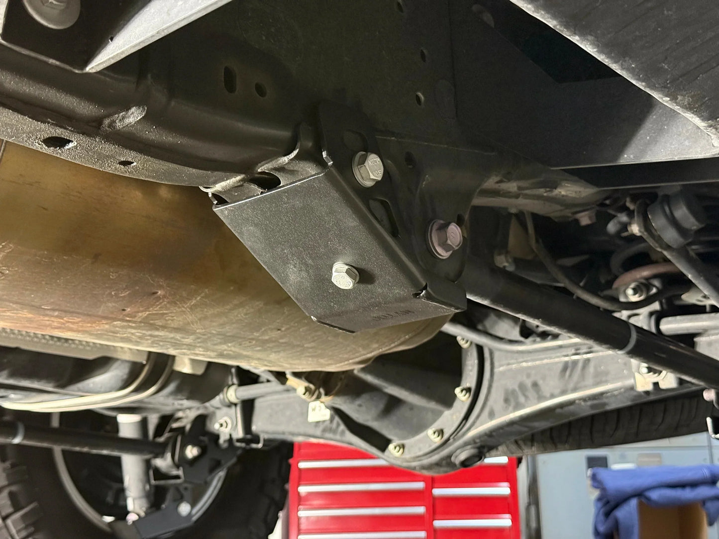 Toyota Land Cruiser/Lexus GX550 Lower Trailing Arm Skid Plate Kit | '24 Land Cruiser