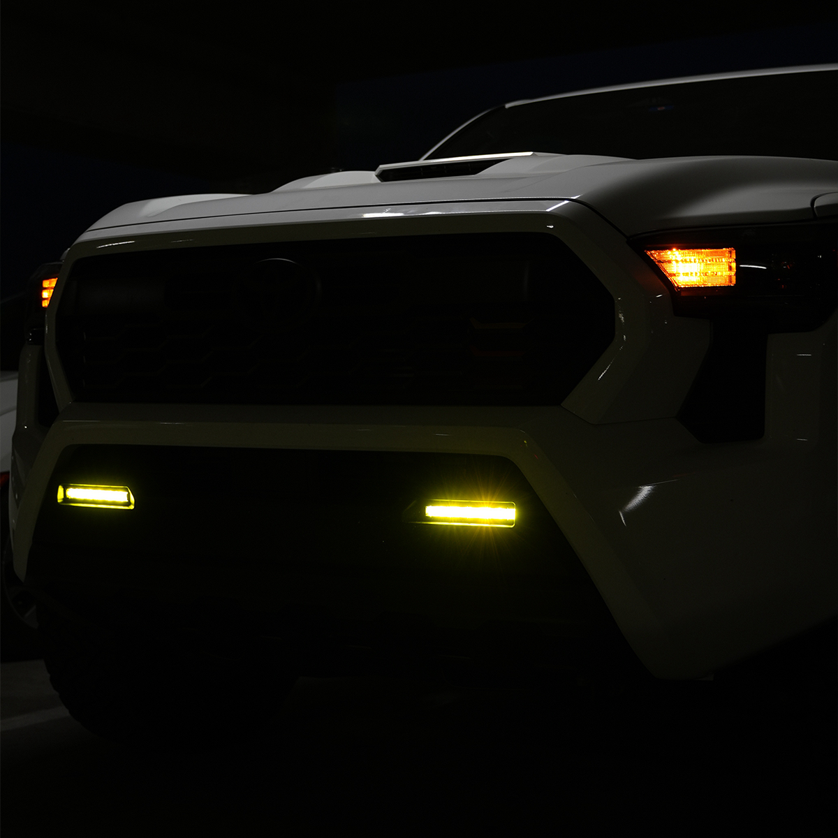 Cali Raised Fog Light Replacement Kit | 2022+ Tundra