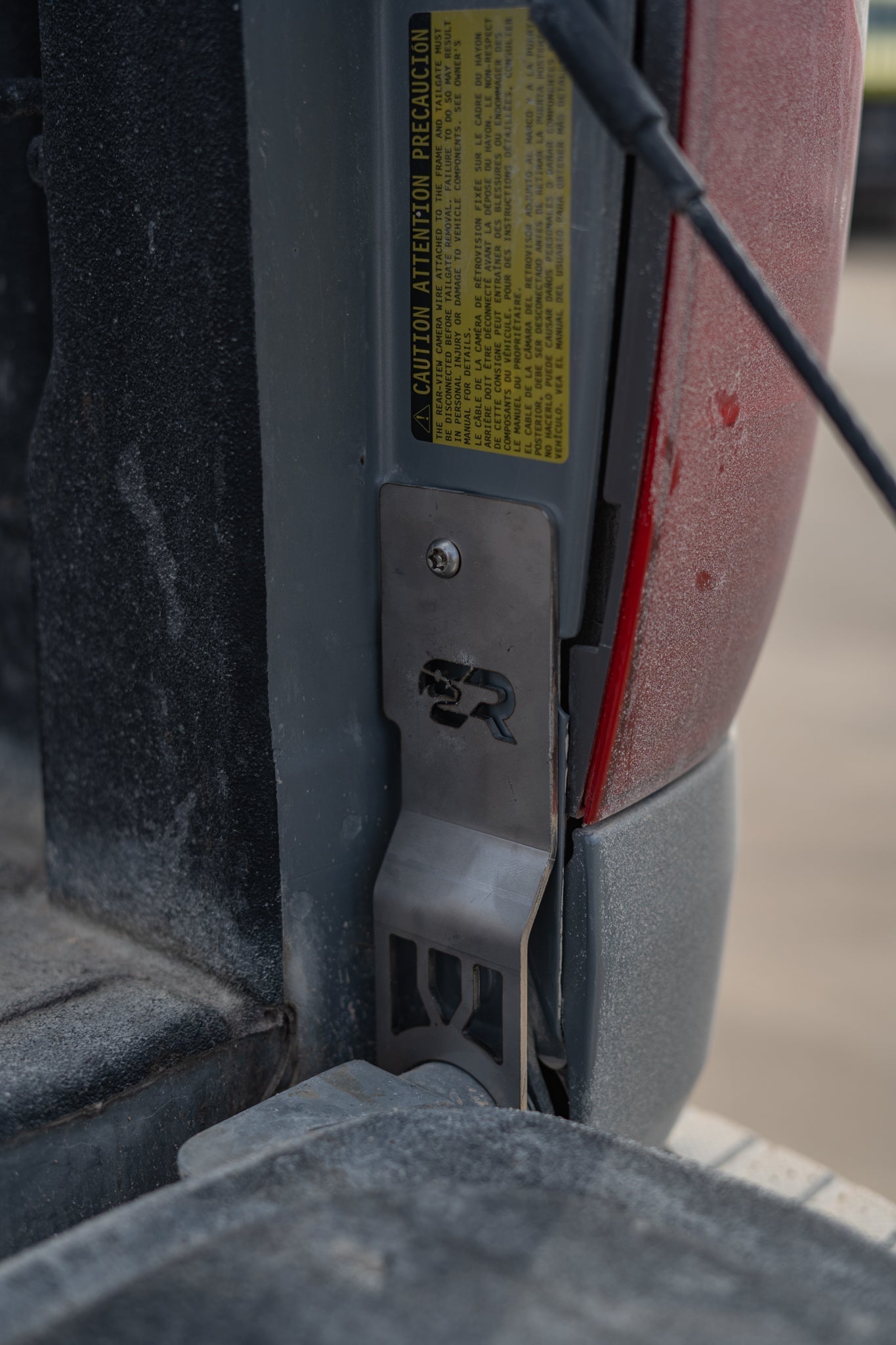 Cali Raised Tailgate Theft Protector | '14 - '21 Tundra