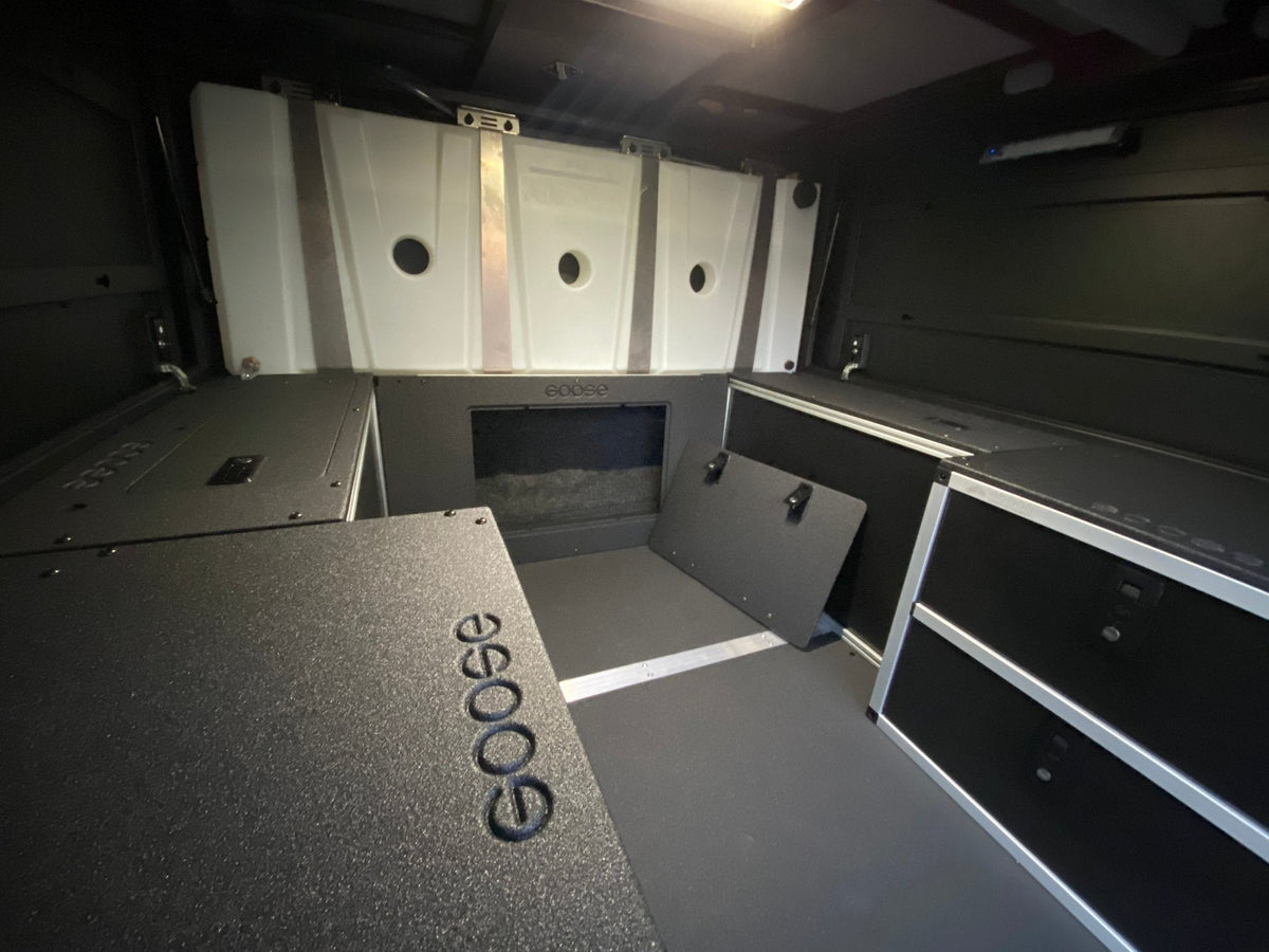 Goose Gear Alu-Cabin Lower Bulkhead Panel | 22-3/4-in High