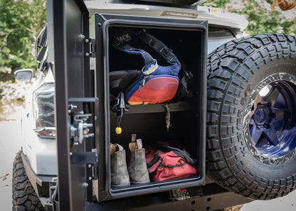 Backwoods Universal Adventure Storage Box (19x28x15)