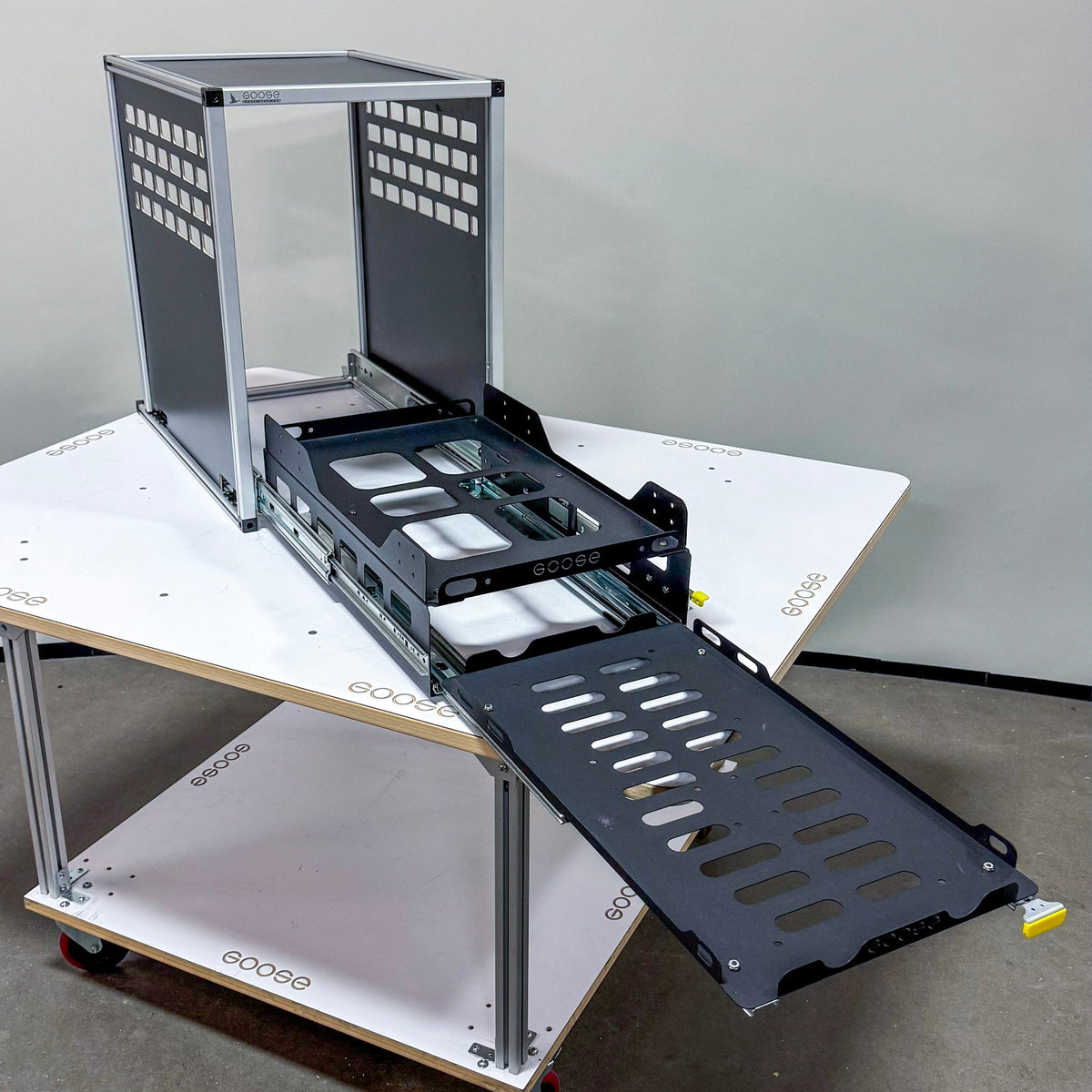 Goose Gear CampKitchen 2.3 | 25-in Deep Module