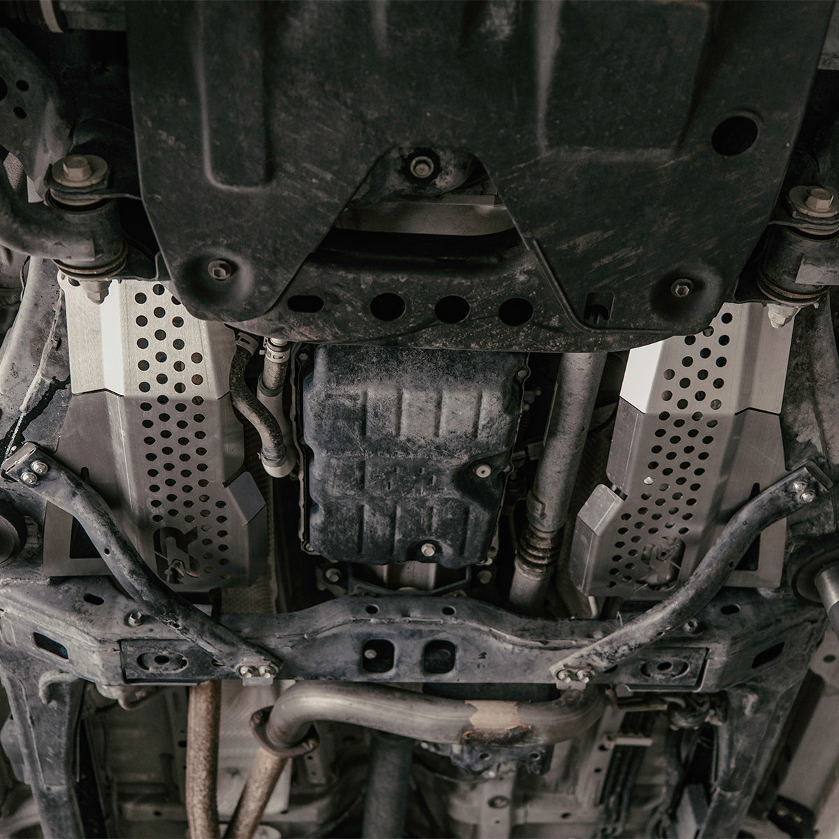 Cali Raised Catalytic Converter Shield | '16 - '23 Tacoma