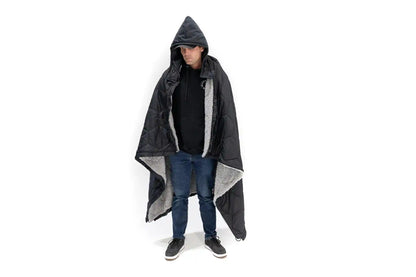 Freespirit Recreation Anywhere Poncho / Puff Blanket