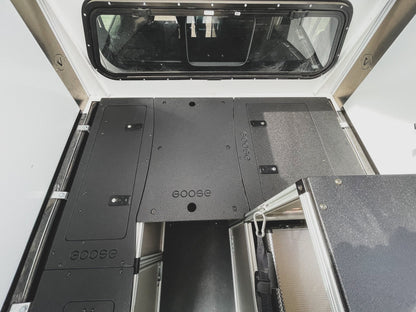Goose Gear Camper Front Utility, Mid-Size 6-ft | Passenger Side