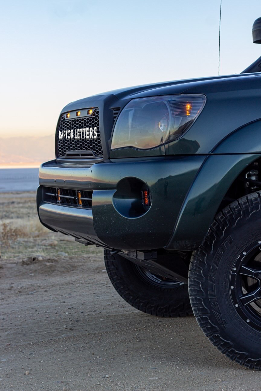 Taco Vinyl Tacoma Raptor Grille | '05 - '11 Tacoma