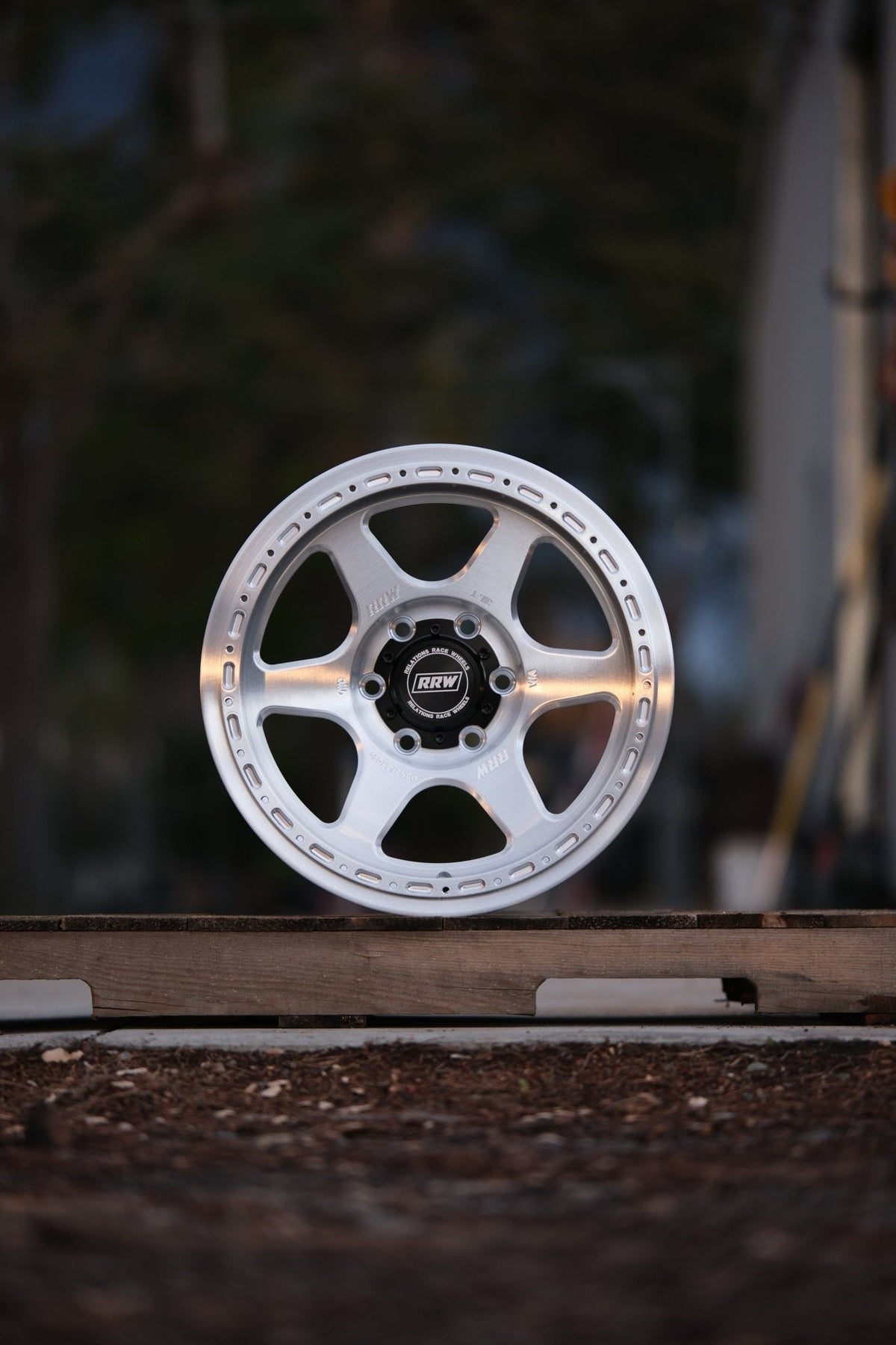 Relations Race Wheels RS2-H Hybrid MonoForged Wheel | Brushed Aluminum
