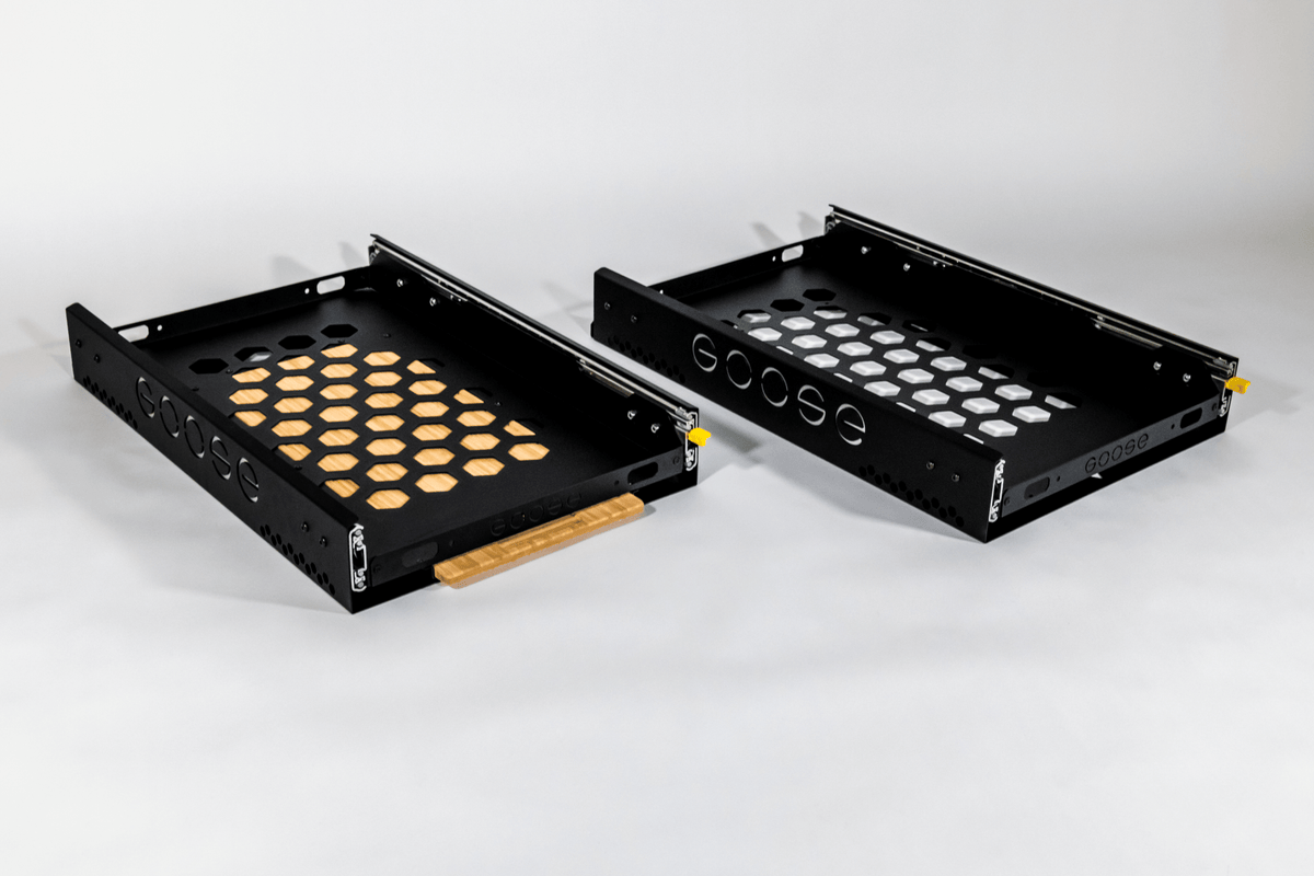 Goose Gear Solo Fridge Slide | XL 18 x 30-in Tray