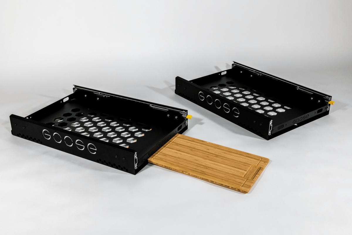 Goose Gear Solo Fridge Slide | XL 18 x 30-in Tray