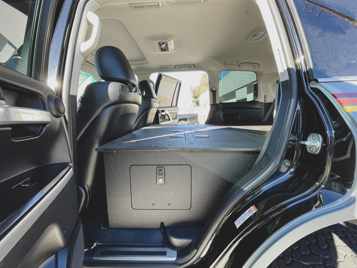Goose Gear Stealth Sleep & Storage Package | '08 - '21 Land Cruiser 200