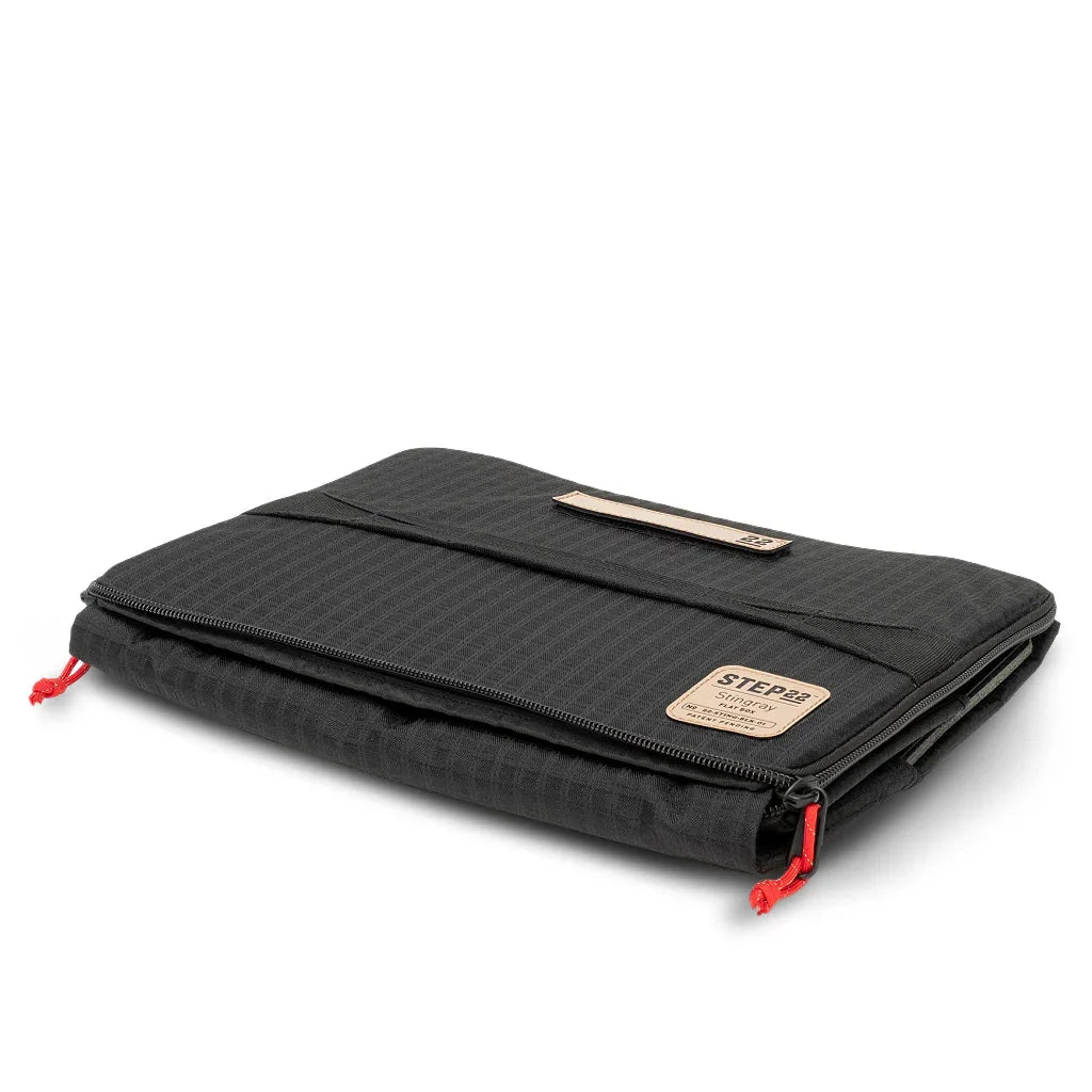 Goose Gear Stingray Flat Box | 21.1L Collapsible Storage