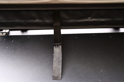 Taruca Rogue 270 S Awning LHS