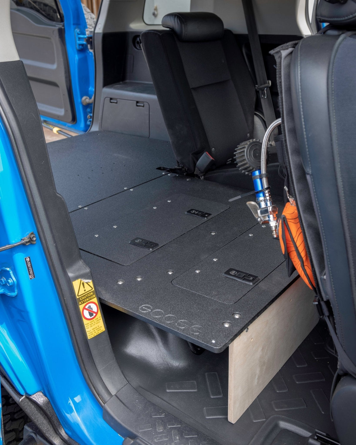Goose Gear Second Row Seat Delete | '06 - '14 FJ Cruiser