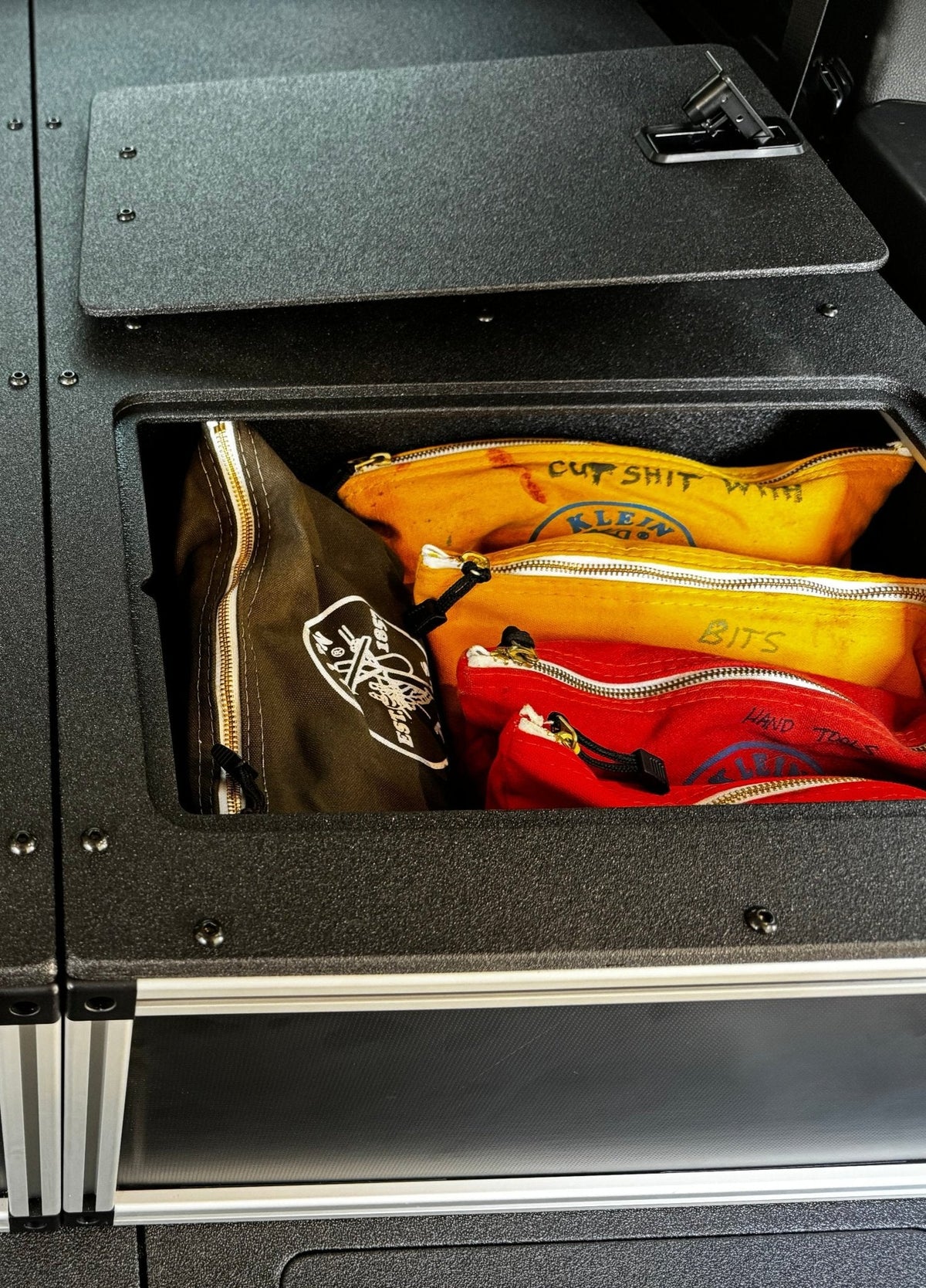 Goose Gear 19-3/16-in Single Drawer, Rear Storage | 2023+ Sequoia