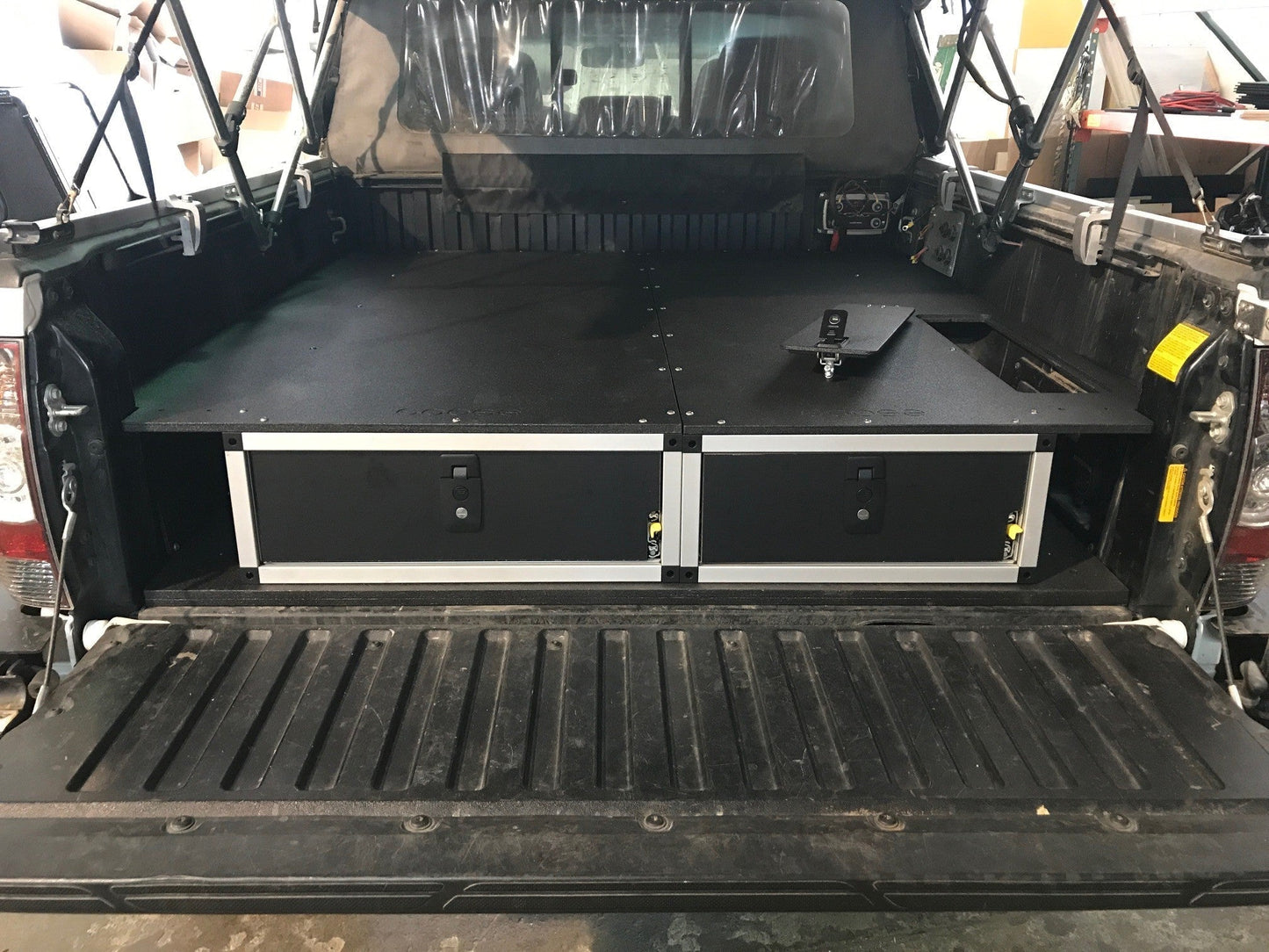 Goose Gear Toyota Tacoma Truck-Bed Single Drawer Top Plate | '05 - '23 Tacoma