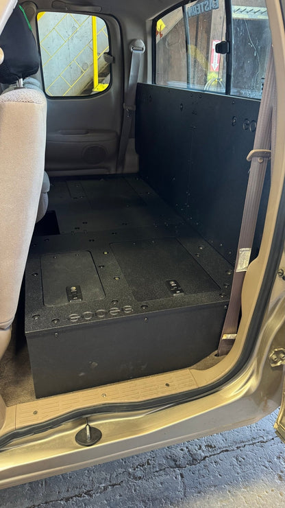 Goose Gear 100% Second Row Seat Delete, Access Cab | '00 - '06 Tundra