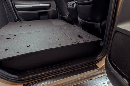 Goose Gear Tundra CrewMax Second Row Seat Delete Plate System | '14 - '21 Tundra